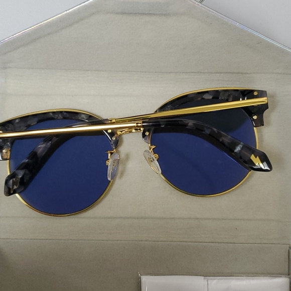 VEDI VERO Sunglasses - Picture 5 of 6